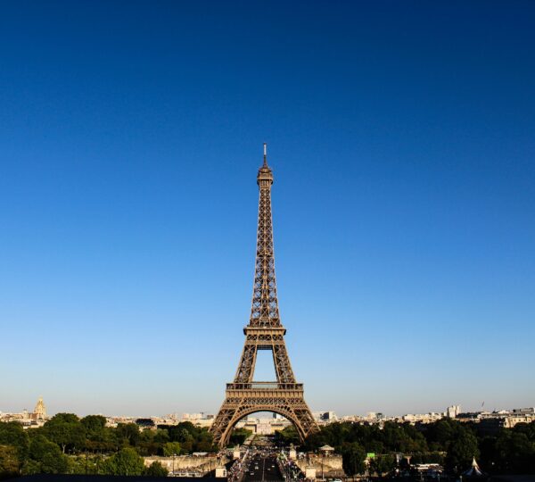 Travel the world, make memories to last a lifetime Watch the video inspiring a movement to get out and go see the world. This is the story of 4 friends who traveled to 6 continents in only 21 days. Authentic experiences. Inspirational travel. Sightseeing Everywhere.